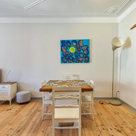 Carmo's Art 2º Apartment Setubal